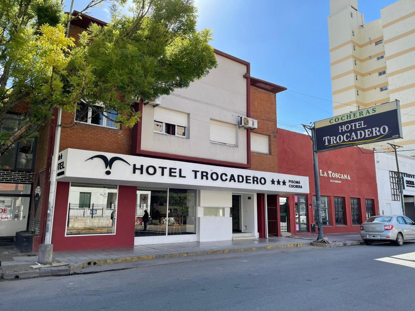 Hotel Trocadero Necochea Esterno foto