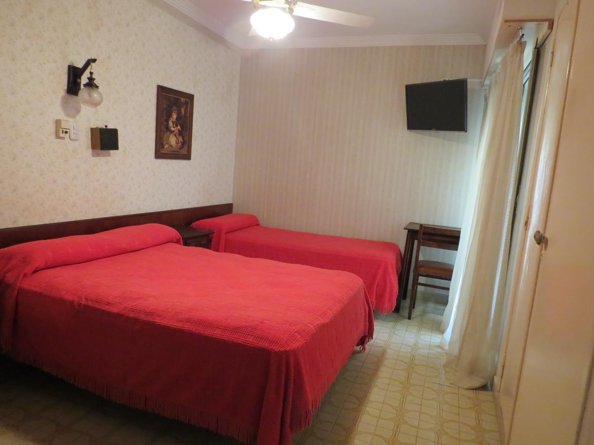 Hotel Trocadero Necochea Esterno foto