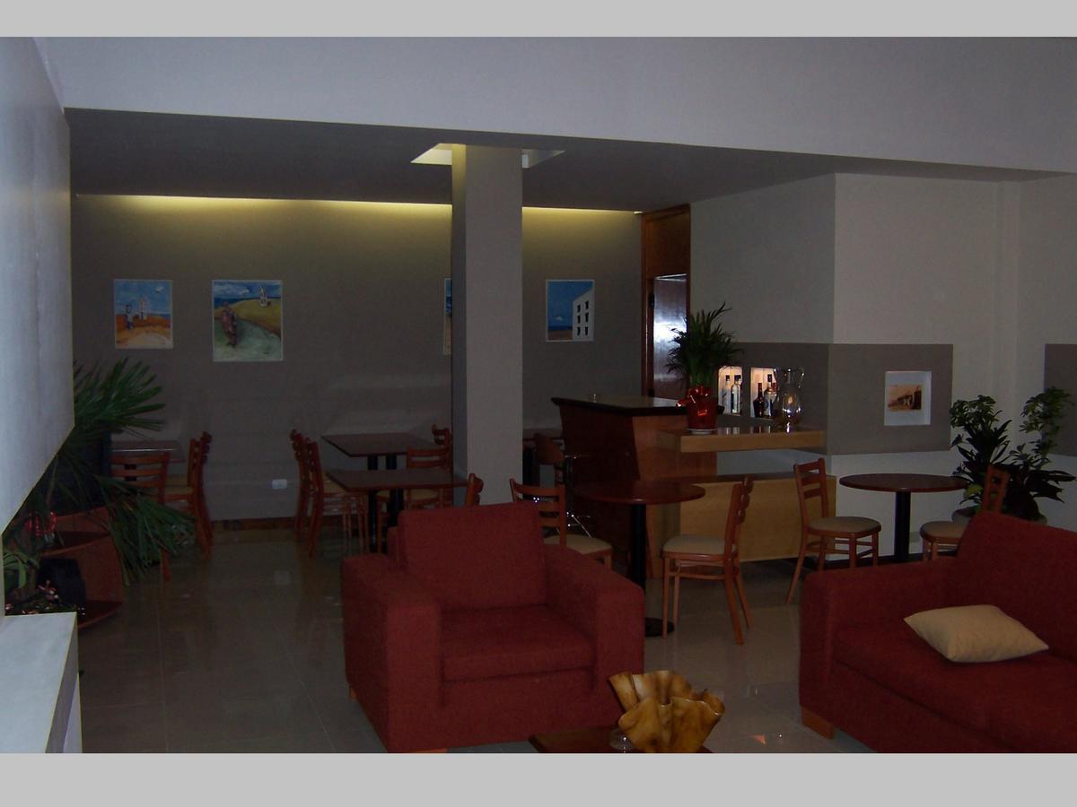 Hotel Trocadero Necochea Esterno foto